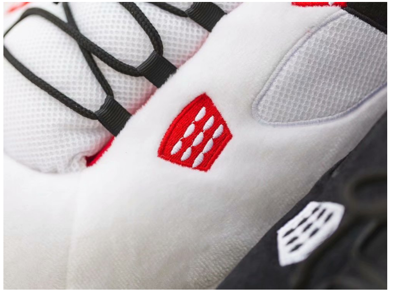 Male Foam Sneakers Bread Fat Slippers Women's/Men Winter Cotton Shoes Woman Warm Home Plush Women Slippers