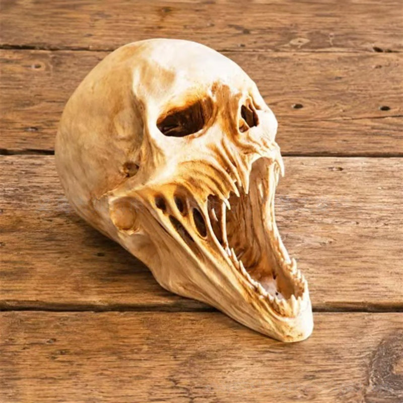 Gothic 3D Demon Skull Sculpture – Horror Skull Decor & Halloween Tabletop Figurine
