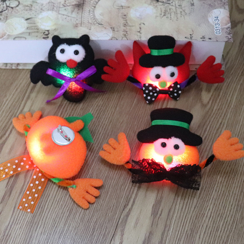 Halloween Decorative Pumpkin Bat Light-Up Pin Party Accessory Gift for Halloween Celebration